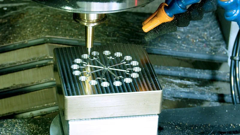 Best manufacturing plastic components tools